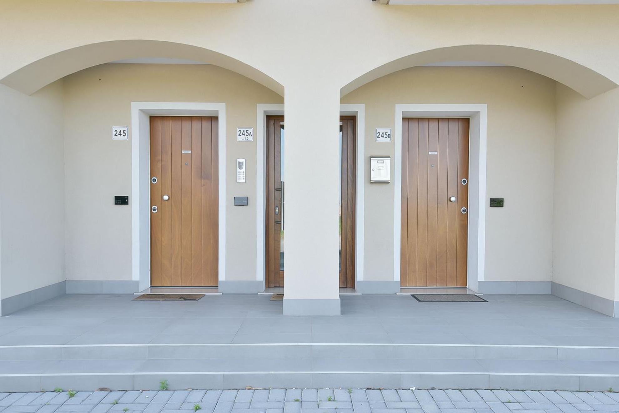 Queen Venice Fly Apartments Campalto Exterior photo