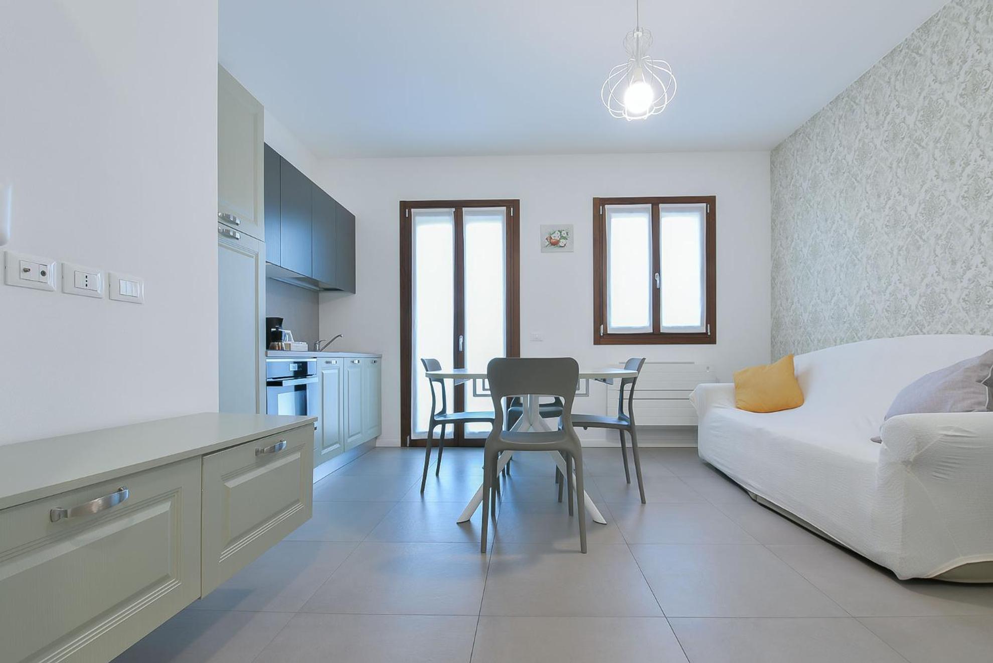 Queen Venice Fly Apartments Campalto Exterior photo